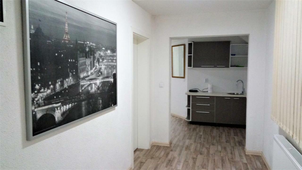 Apartments&Rooms Mido Visoko Eksteriør billede