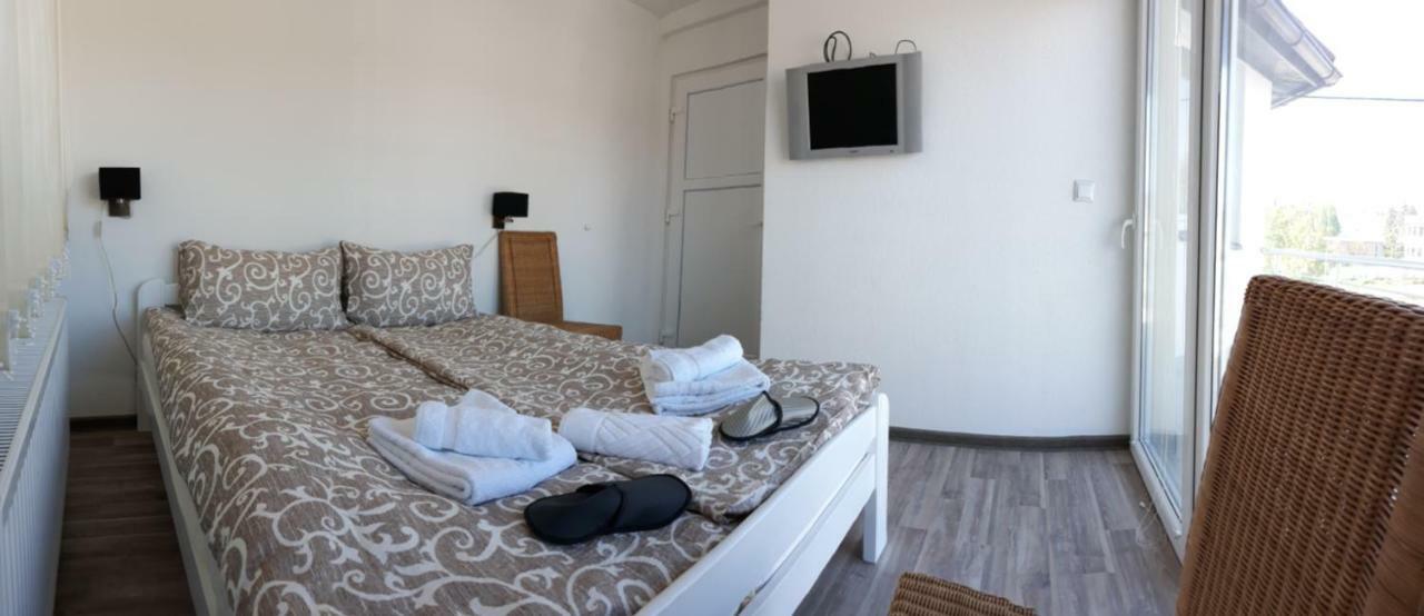 Apartments&Rooms Mido Visoko Eksteriør billede