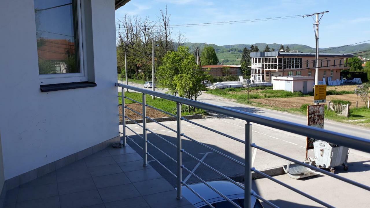 Apartments&Rooms Mido Visoko Eksteriør billede